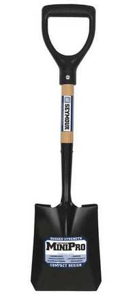 SHOVEL SQUARE SHAPED SHORT